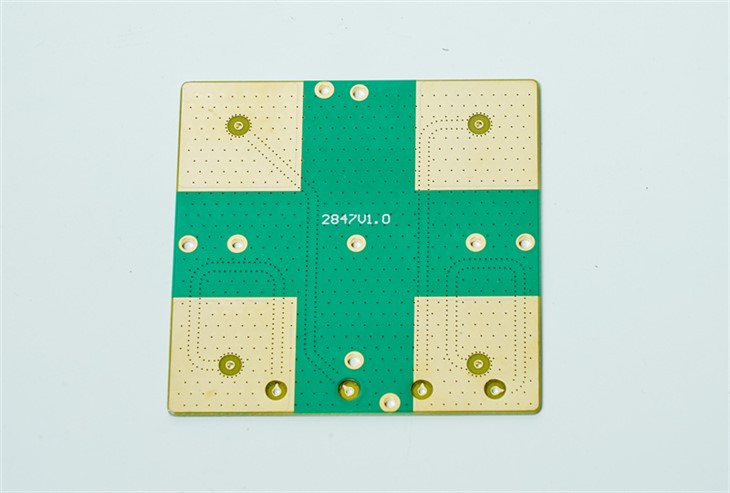 Low Noise High Frequency PCB
